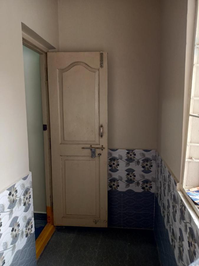 Sri Govinda Nilayam Home Stay 1 Visakhapatnam Extérieur photo